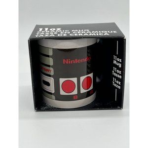 Nintendo  NES Controller Wrap 11 oz. Ceramic Mug Licensed